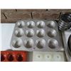 Image 2 : Multiple Metal & Silicone Baking Sheets, Muffin Pans, Molds, Utensils, etc