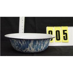 Blue/white graniteware bowl, 12 1/2" dia.