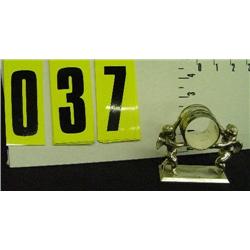 Silver napkin holder, 2 cherubs