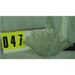 Clear glass bride's basket, applied handle