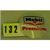 Image 1 : Mobil Premium glass off globe