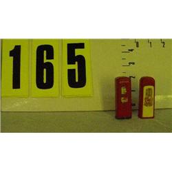 Mobil Oil salt/pepper shakers