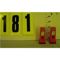 Phillips 66 salt/pepper shakers