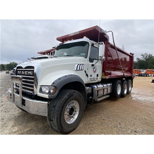 2022 MACK GR64F Dump Truck