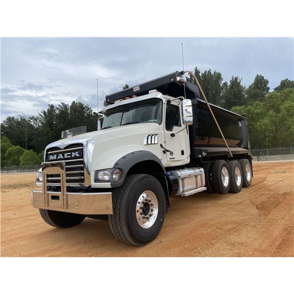 2022 MACK GR64F Dump Truck