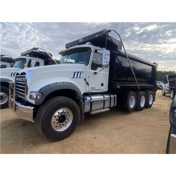 2023 MACK GR64F Dump Truck