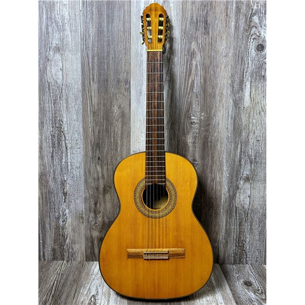 Oscar Teller ACC Guitar w/ Soft Case