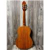 Image 2 : 2012 Paracho Classical ACC Guitar w/ Hard Case