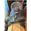Image 2 : Fred Brewester Brown Leather Western Saddle Seat Size 16