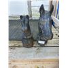 Image 1 : One Plastic One Iron Horse Statue Decor