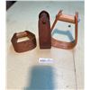 Image 1 : 3 Wooden Various Size Stirrups