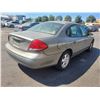Image 4 : 2004 Ford Taurus SES