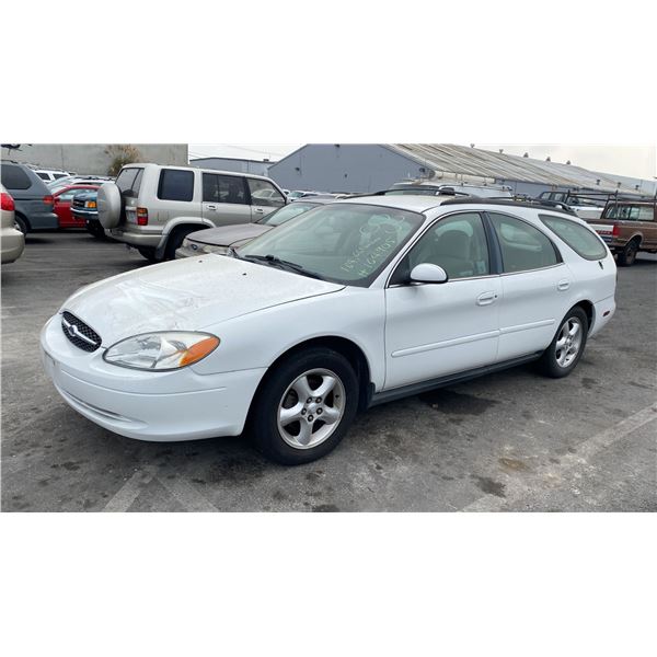 2000 Ford Taurus SE
