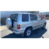 Image 2 : 1999 Isuzu Trooper S