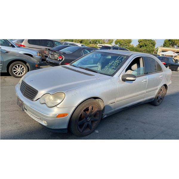 2004 Mercedes-Benz C-Class C 230 Kompressor