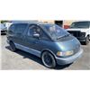 Image 3 : 1993 Toyota Previa LE