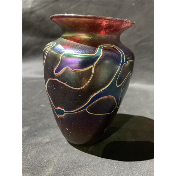 BLOWN ART GLASS VASE 7" TALL