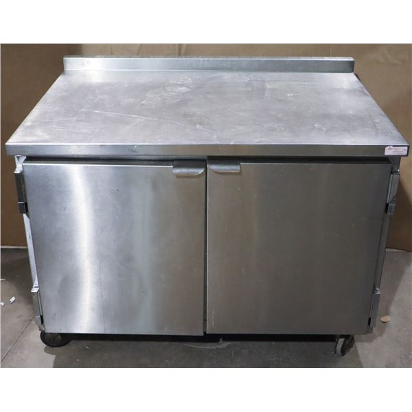 TWO DOOR UNDERCOUNTER COOLER WITH STAINLESS TOP