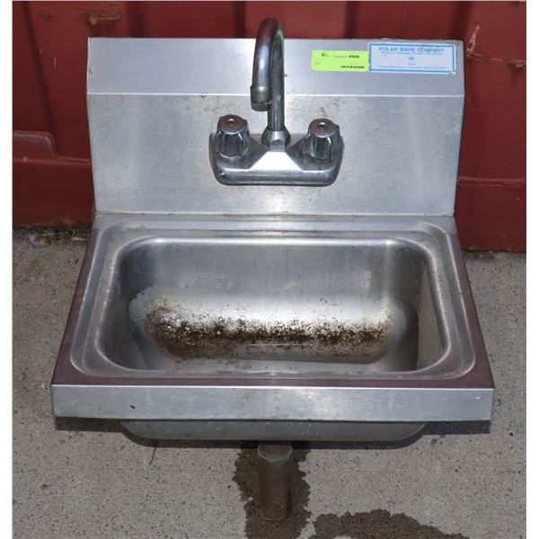 STAINLESS STEEL HANDWASH SINK