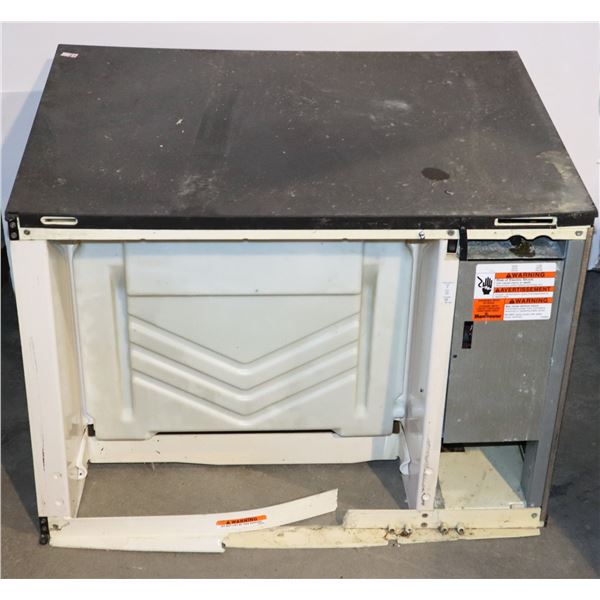 ICEMAKER MACHINE, MISSING A COUPLE PIECES, SOLD AS IS