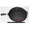 Image 1 : CAST IRON PAN
