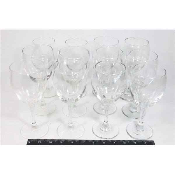 BOX OF 12 ASSORTED WINE GLASSES