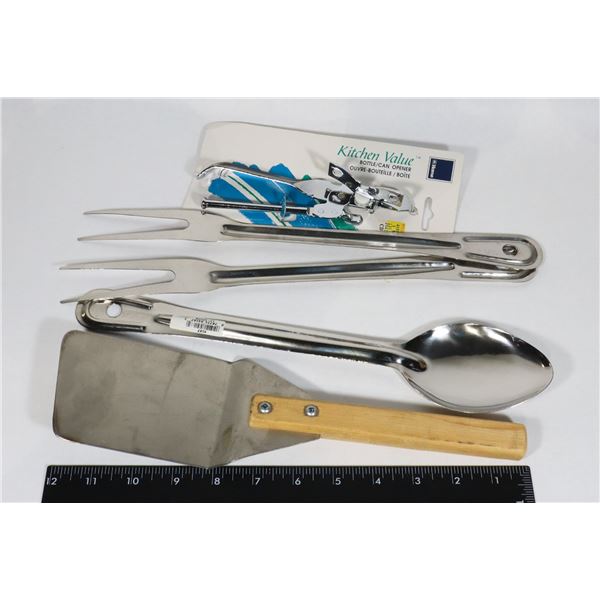 BOX OF ASSORTED KITCHEN UTENSILS, MOST NEW