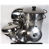 Image 1 : BOX WITH STAINLESS STEEL COOKWARE AND ASSORTED