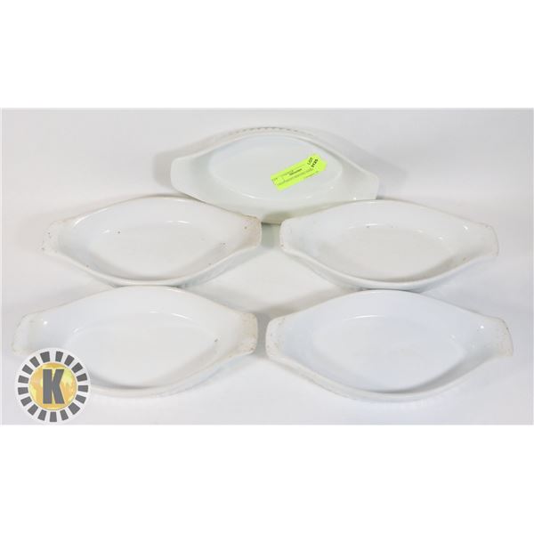 5 RESTAURANT SERVING DISHES