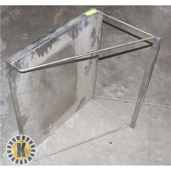 STAINLESS STEEL RESTAURANT SHELF