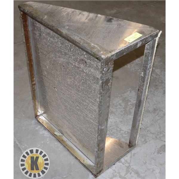 STAINLESS STEEL RESTAURANT SHELF