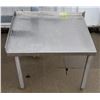 Image 1 : STAINLESS STEEL SHELF, LEGS ON ONE SIDE