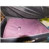 Image 2 : 2 Suit Case's