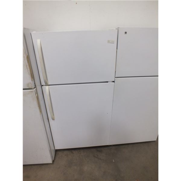 Frigidaire Fridge