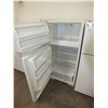 Image 2 : Frigidaire Fridge