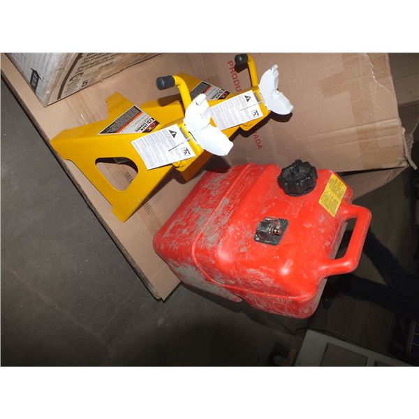 2 6 Ton Jack Stands & 1 Fuel Jug