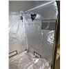 Image 4 : Venustani Insulated Grow Tent