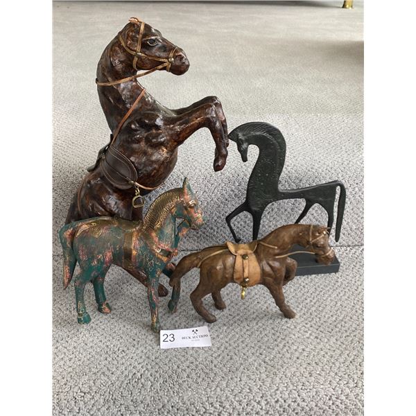 Horse Collection Wood Leather Metal 15T Largest