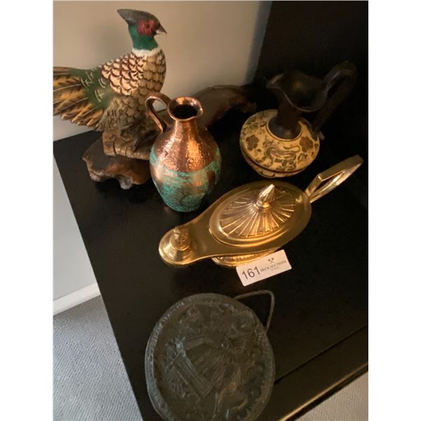 Decorative Lamps And Bird Statue