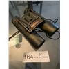 Image 1 : Bushnell 10 x 25 Binoculars
