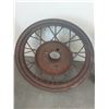 Image 2 : Antique Wheel True Spoke