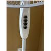 Image 2 : Hawaiian Breeze Oscillating Fan