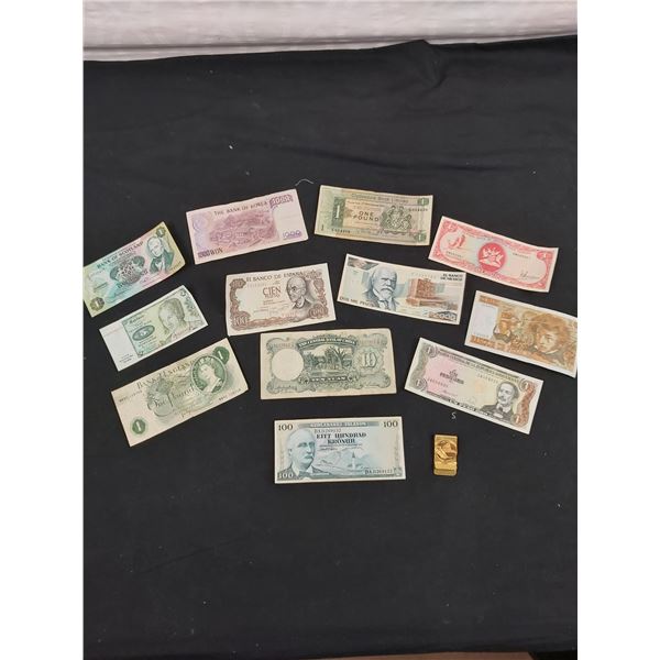 Foreign Money Lot