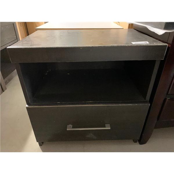 Single Drawer Bedside Table