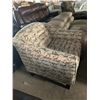 Image 2 : Peacefull Sayings Upholstered Occasional Chair