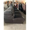 Image 6 : Black Leather Modular 4 Pce Living room Seating System