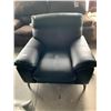 Image 1 : Black Stitched Leather Living room Chair