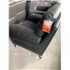 Image 4 : Black Stitched Leather Living room Chair
