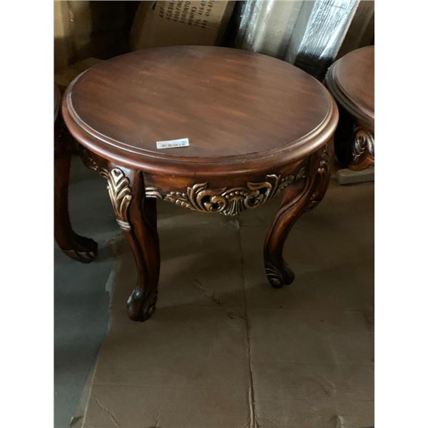 Round Queen Anne Style Table
