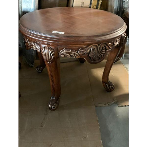 Round Queen Anne Style Table